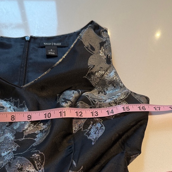 White House Black Market Jacquard Cocktail Floral Midi Dress, Pockets, Size 2 - Picture 9 of 12